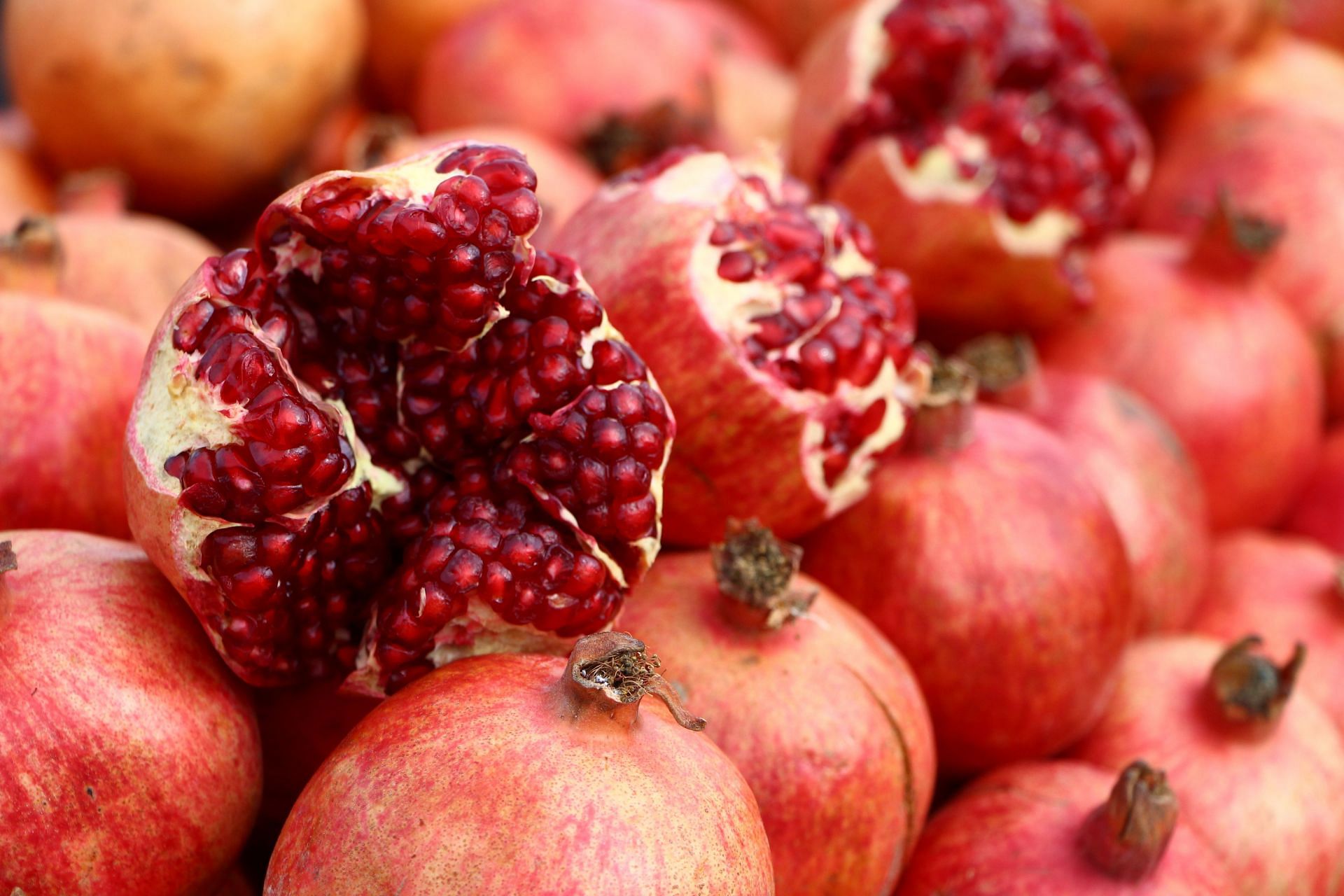 Healthy foods (Image via Unsplash/Mustafa)